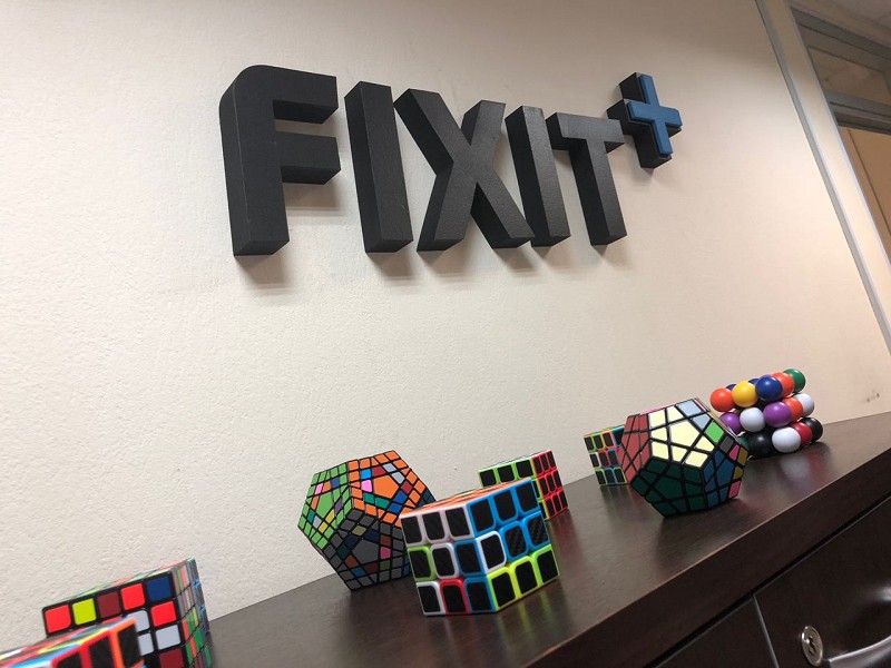 Курс по ремонту телефонов и планшетов в Fixit-plus