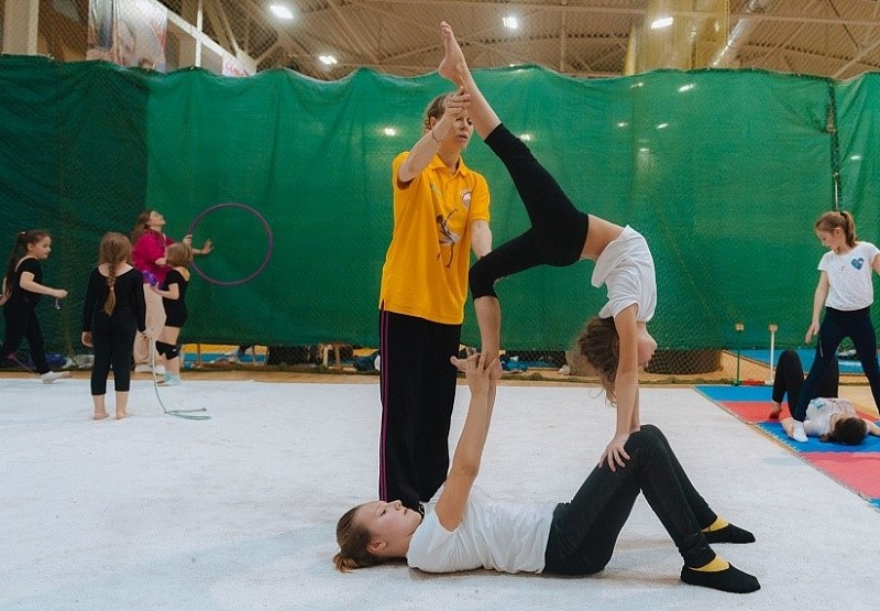 Спортивная акробатика. Спортивная группа  во всероссийской сети ДСШ