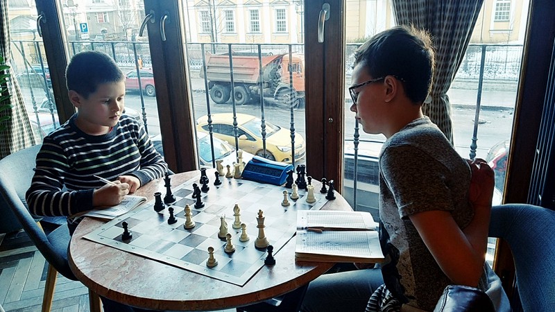 Шахматные уроки по вашему адресу в Chess to go
