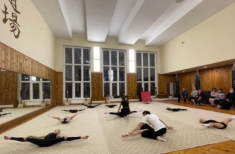 Художественная гимнастика в клубе Будокан