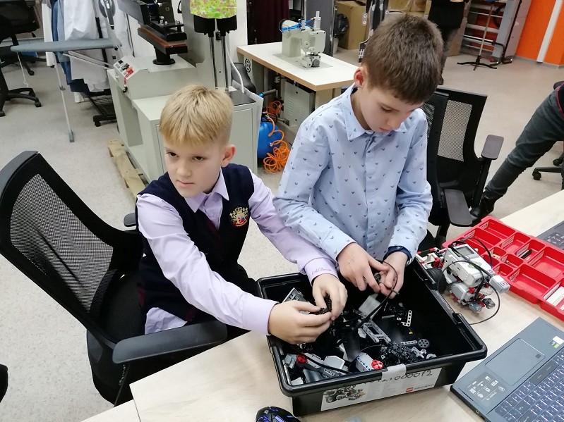 Робототехника на базе Arduino в детском технопарке РГСУ