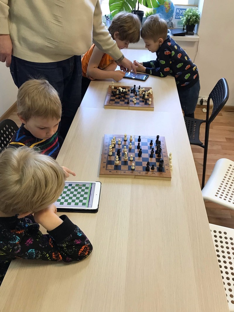 Секция по шахматам