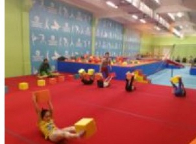 Акробатика в Московской академии гимнастики