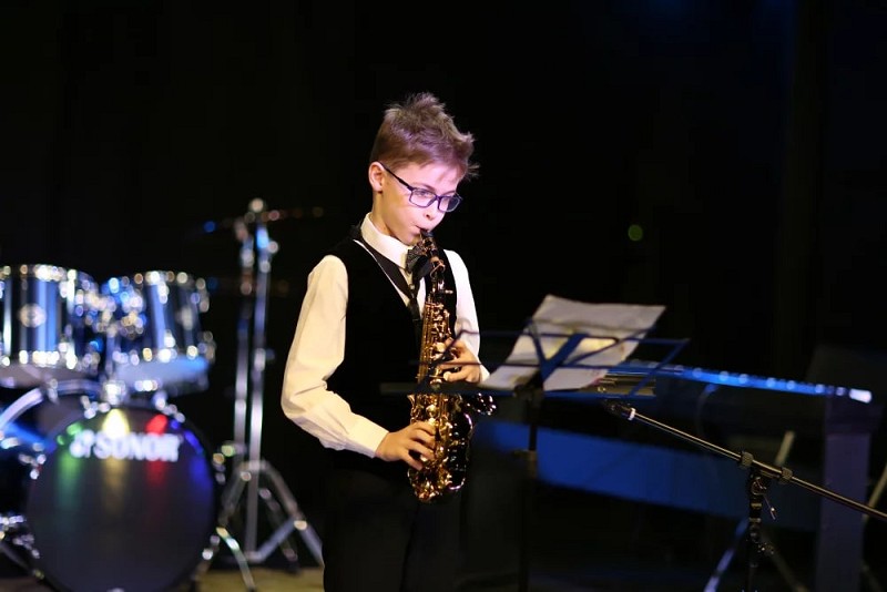 Уроки саксофона  в школе-студии SOUL