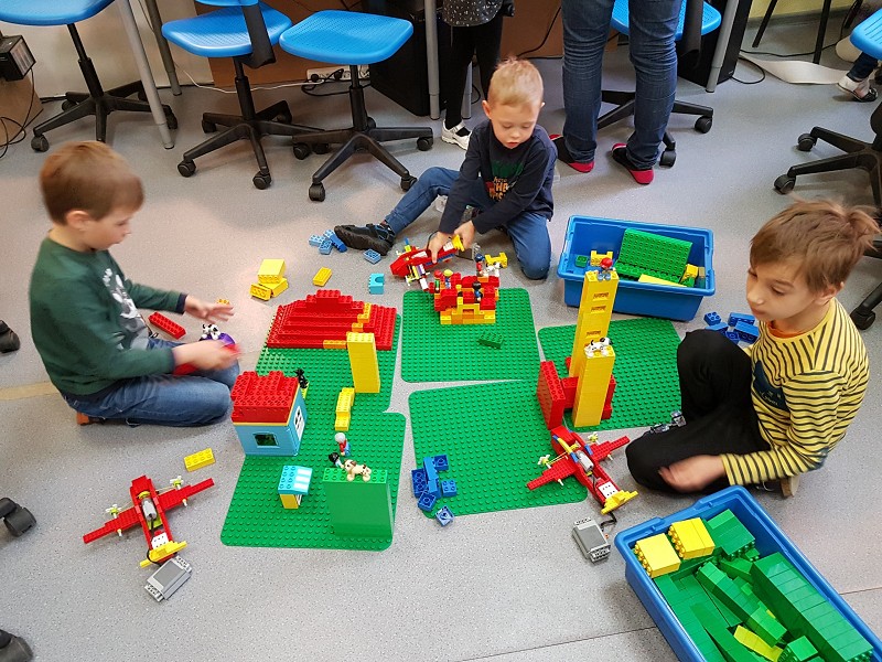 Лего-конструирование в РобоТех клубе